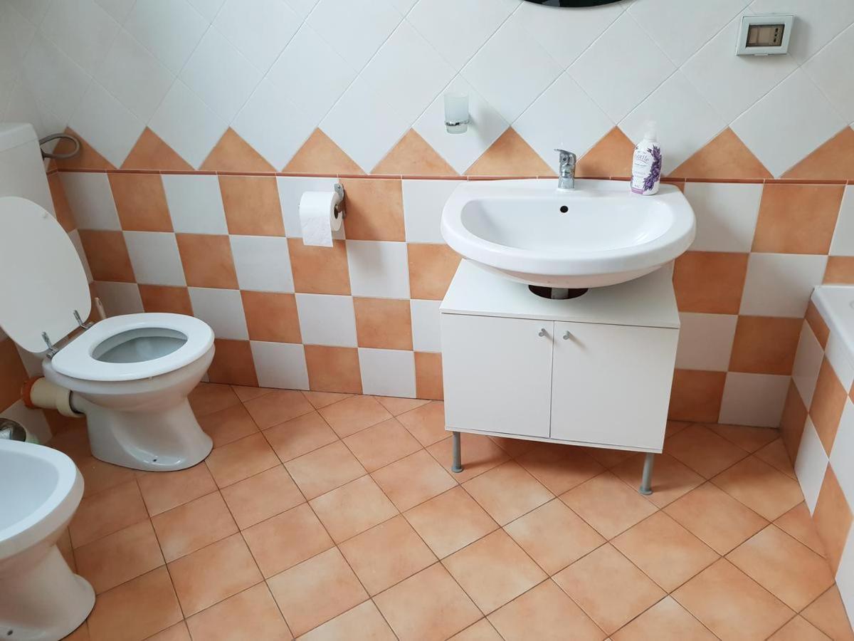 Stanze Di Leo Hotel Palermo Bagian luar foto