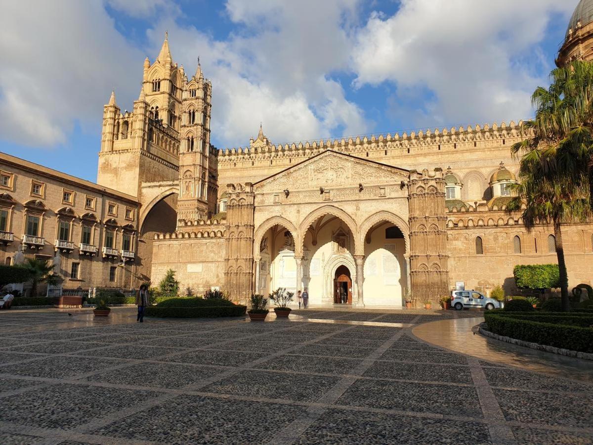 Stanze Di Leo Hotel Palermo Bagian luar foto