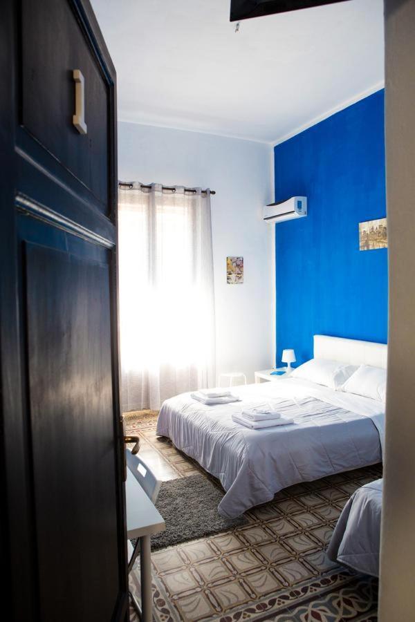 Stanze Di Leo Hotel Palermo Bagian luar foto