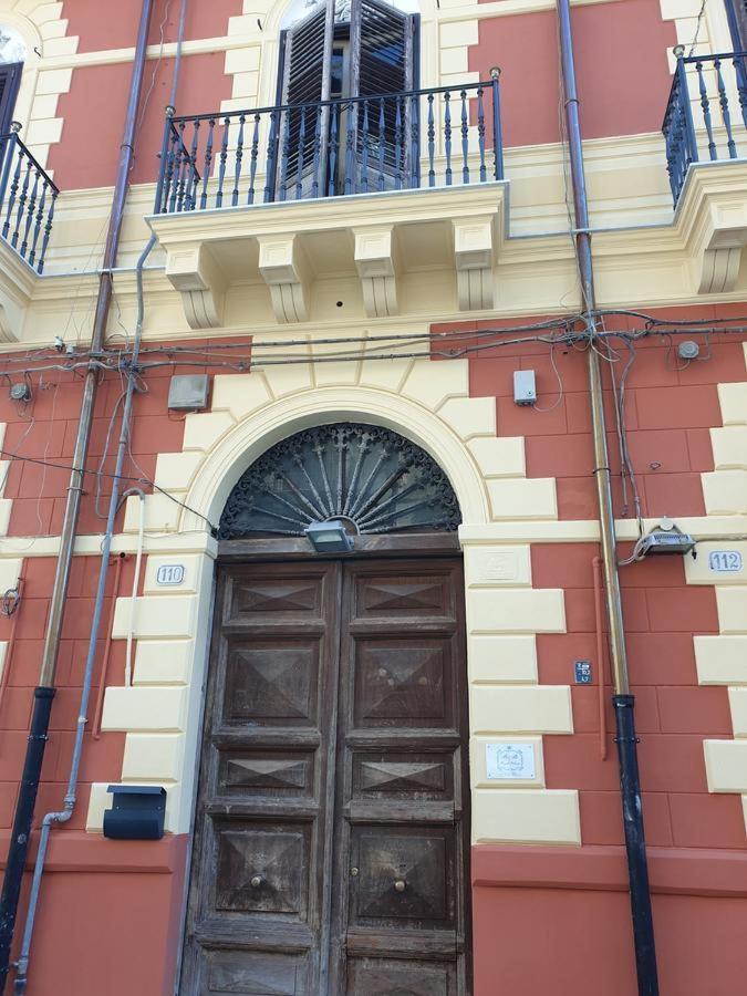 Stanze Di Leo Hotel Palermo Bagian luar foto