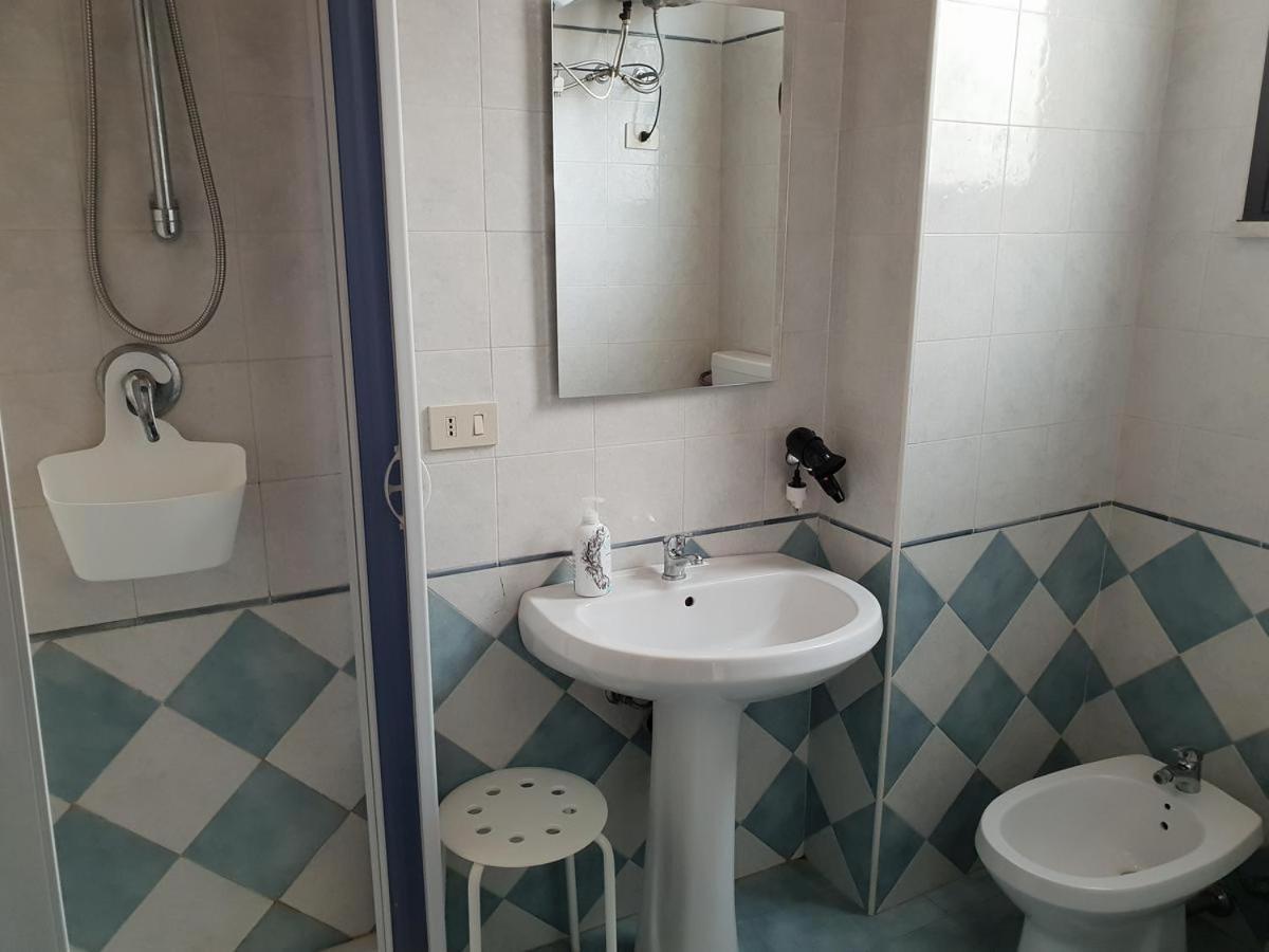 Stanze Di Leo Hotel Palermo Bagian luar foto